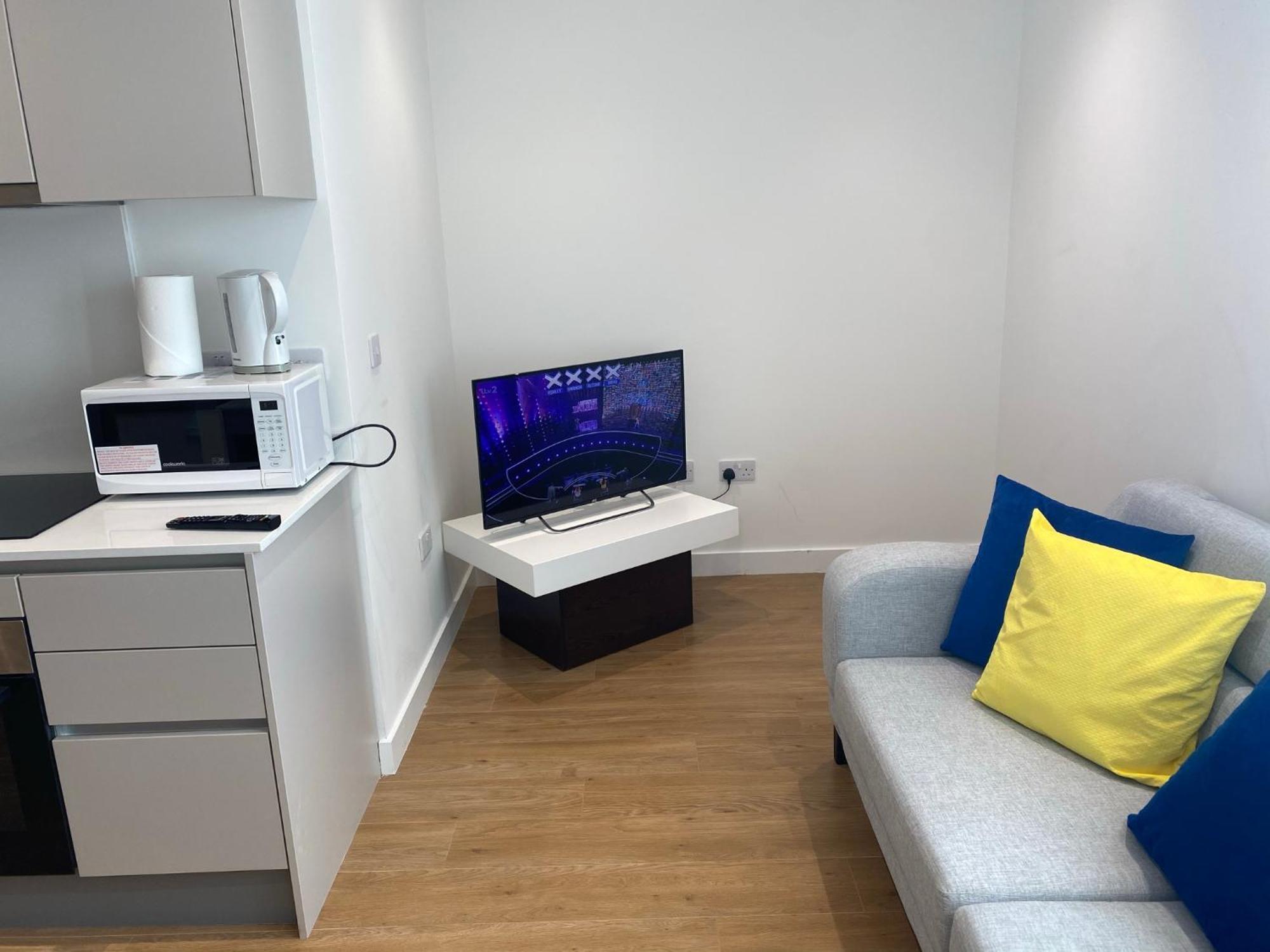 Berks Luxury Serviced Apartments , Free Parking, Free Gym And Free Wifi Bracknell Oda fotoğraf